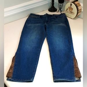 White House Black Market The Slim Crop High Rise Snakeskin Print Ankle NWOT